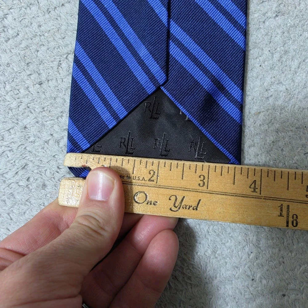 Lauren Ralph‎ Lauren Necktie Mens One Size Blue Striped Silk Hand Finished USA